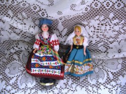 7'' EROS 755 RUSSIA, 5.5'' 16 ROMAGNA COSTUME DOLLS, STANDS, JUG